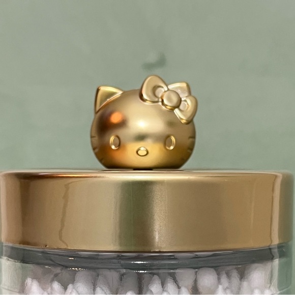 *BRAND NEW* Hello Kitty Reusable Glass Jar with Cotton Swabs - Picture 4 of 4